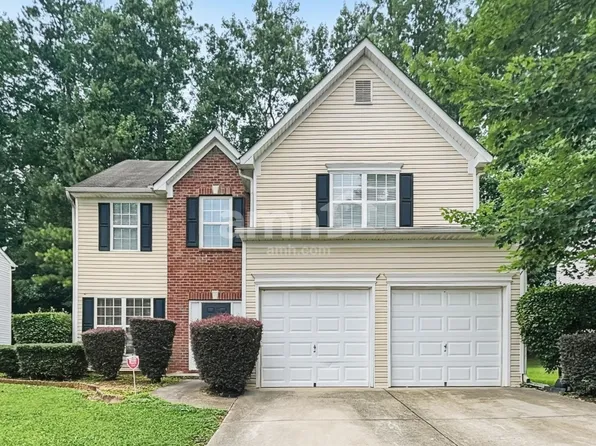 1874 S Carisbrook Pl, Austell, GA 30168
