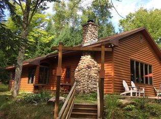 7156 Peninsula Rd, Presque Isle, WI 54557