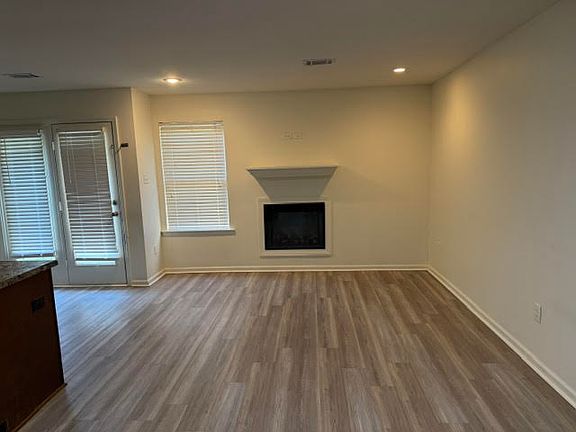 2nd image of 2035 Tyler St #A