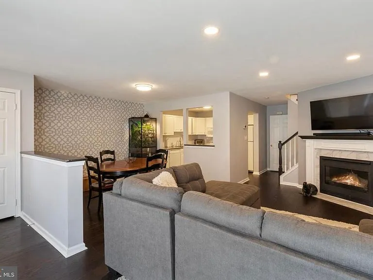 6603 Spruce Mill Dr — Photo 2