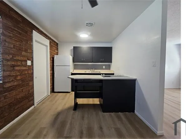 1022 S Dorsey Ln APT 4, Tempe, AZ 85281