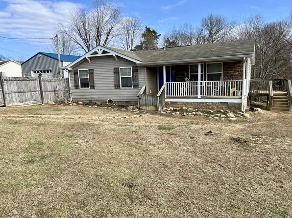 133 Cleveland Rd, Wartrace, TN 37183