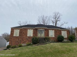 8614 Longborough Way, Jeffersontown, KY 40299