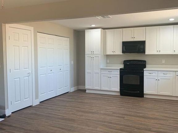5th image of 1656 E INDIANOLA Avenue