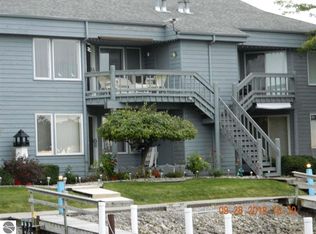 3074 E Midshipman Dr, Au Gres, MI 48703