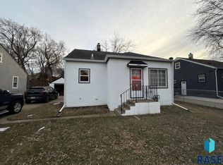 1309 W Sioux St, Sioux Falls, SD 57104