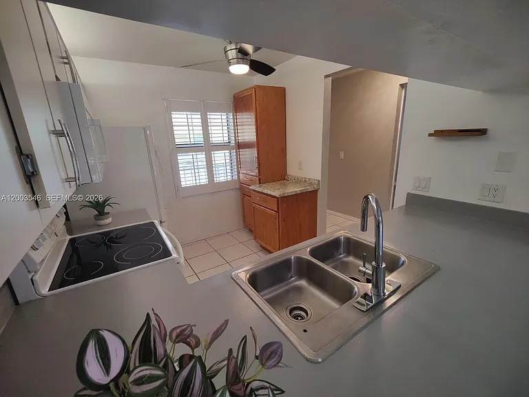 2668 Kings Lake Blvd — Photo 9