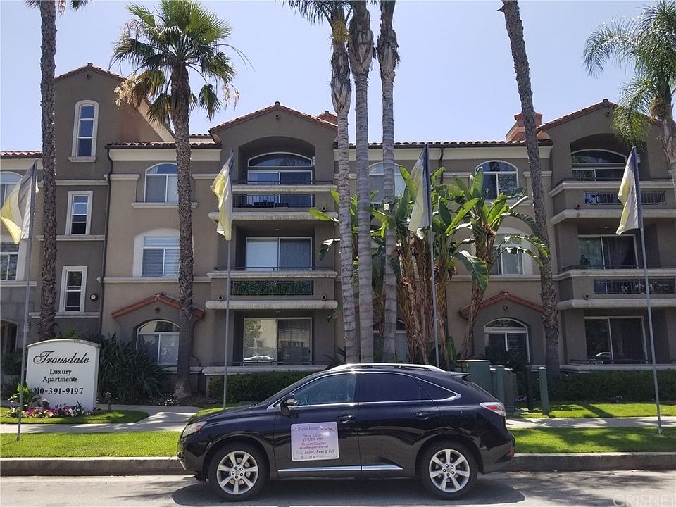 1st image of 3257 Sawtelle Blvd #305