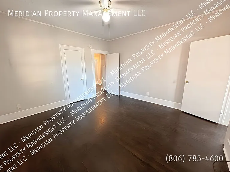 1923 15th St — Photo 2