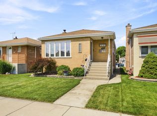 6010 S Mobile Ave, Chicago, IL 60638