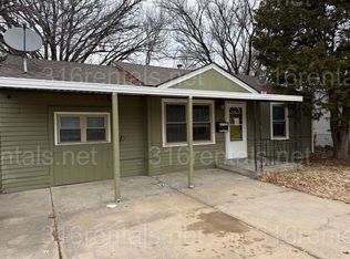 5814 E Harry St, Wichita, KS 67218