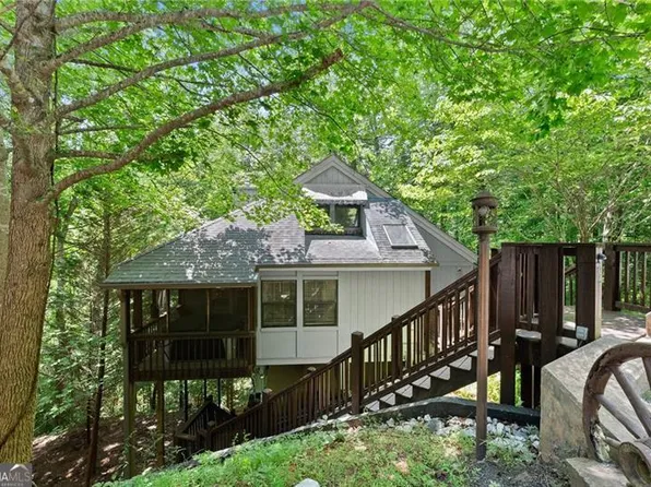 17 Dach Bruecke Gasse, Helen, GA 30545