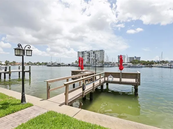 9715 Harrell Ave APT 29, Treasure Island, FL 33706