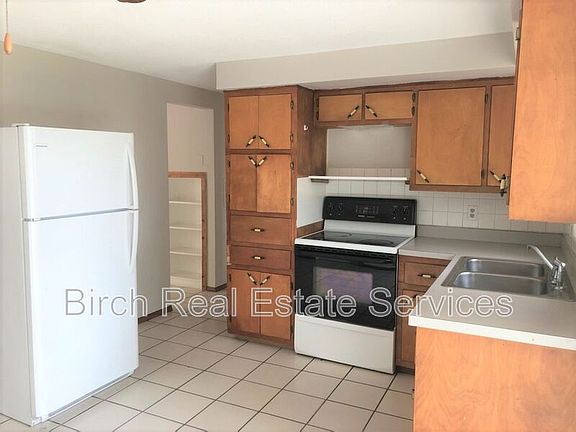 5th image of 1639 Marengo Dr