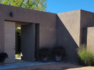 36 Calle Ventoso W, Santa Fe, NM 87506