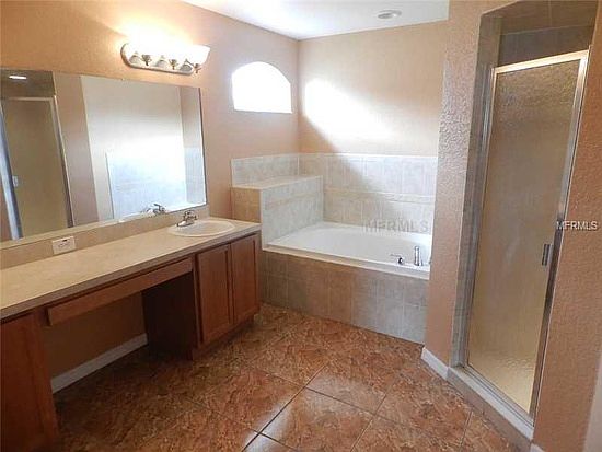 IS9lyh0x5zahwh1000000000_04282015