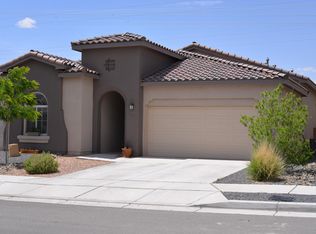 6841 Cleary Loop NE, Rio Rancho, NM 87144