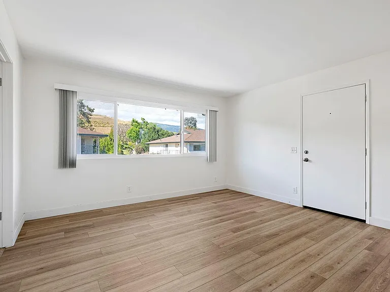 313 Northgate Dr #D — Photo 8