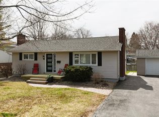 45 Sherwood Ct, Fredericton, NB E3B2P5
