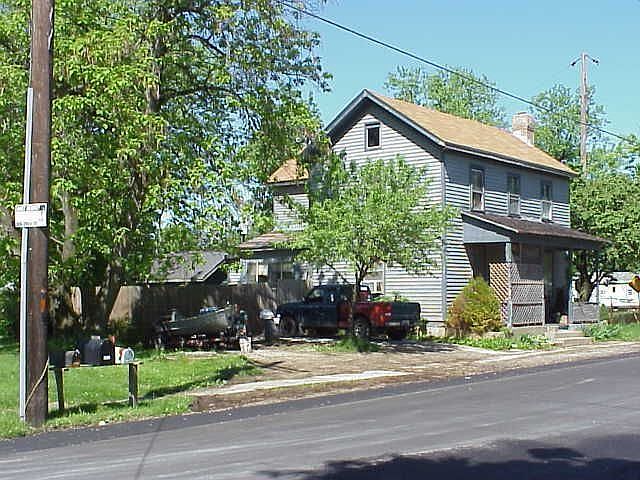 2nd image of 7999 York Ridge Rd