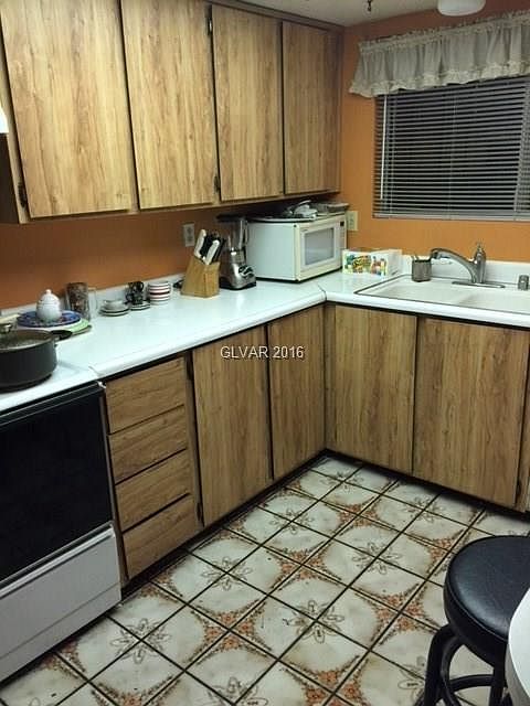 1st image of 4691 Monterey Cir Unit 3