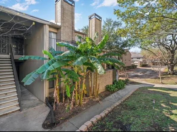 10811 Richmond Ave APT 72, Houston, TX 77042