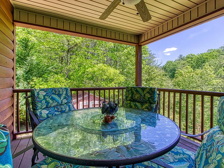 2913 Barnes Dr — Photo 33