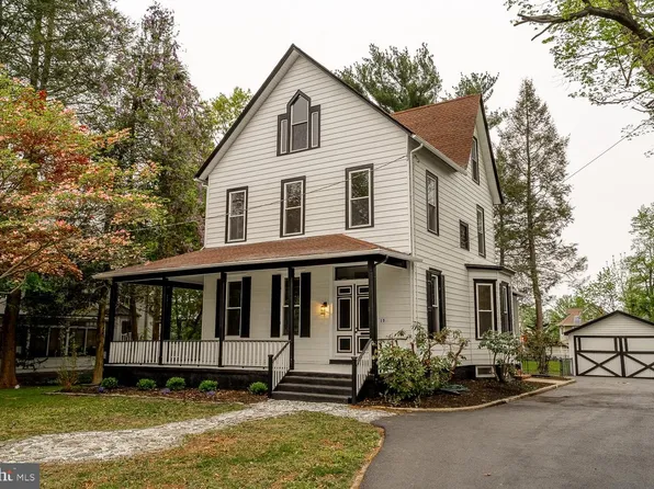 19 E Cedar Ave, Merchantville, NJ 08109