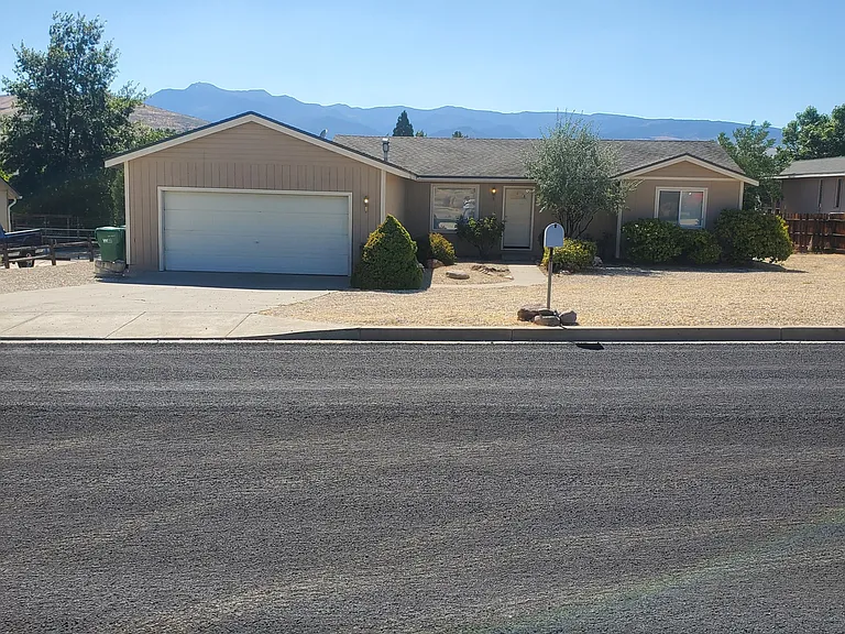 15125 Crimson Dr — Photo 2
