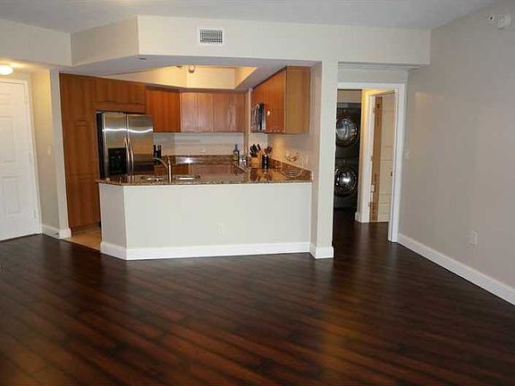 5th image of 510 NW 84th Ave APT 218