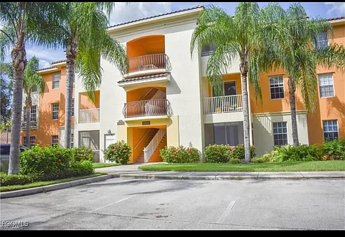 3948 Pomodoro Cir #304 Photo 1