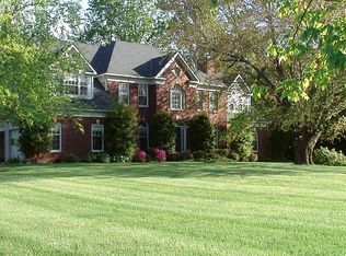 732 Forest Park Rd, Great Falls, VA 22066