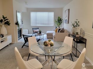 440 Maple Ave SW APT A203, Renton, WA 98057