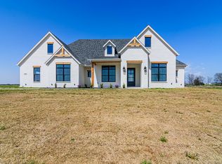 5173 Fox Trot Ln, Caddo Mills, TX 75135