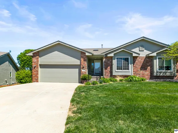 13410 Camden Ave, Omaha, NE 68164