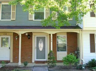 136 E Russets Cir, Bridgeville, PA 15017