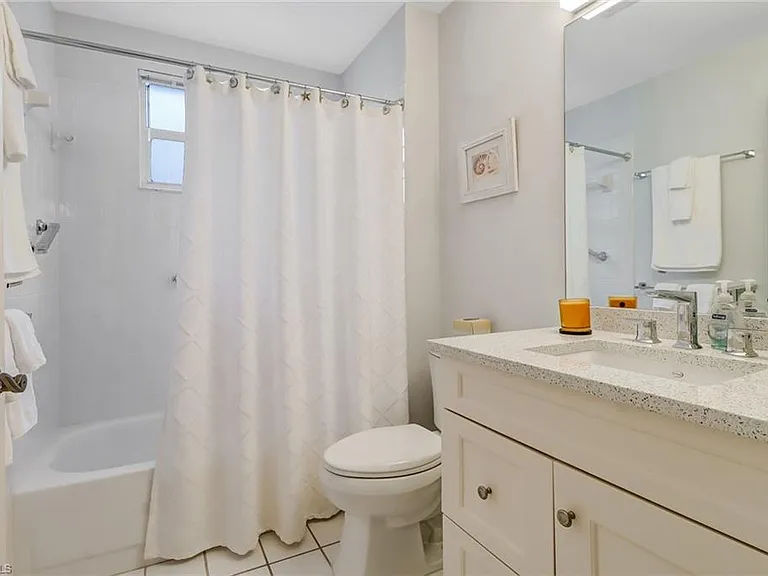 7108 Barrington Cir #101 — Photo 21