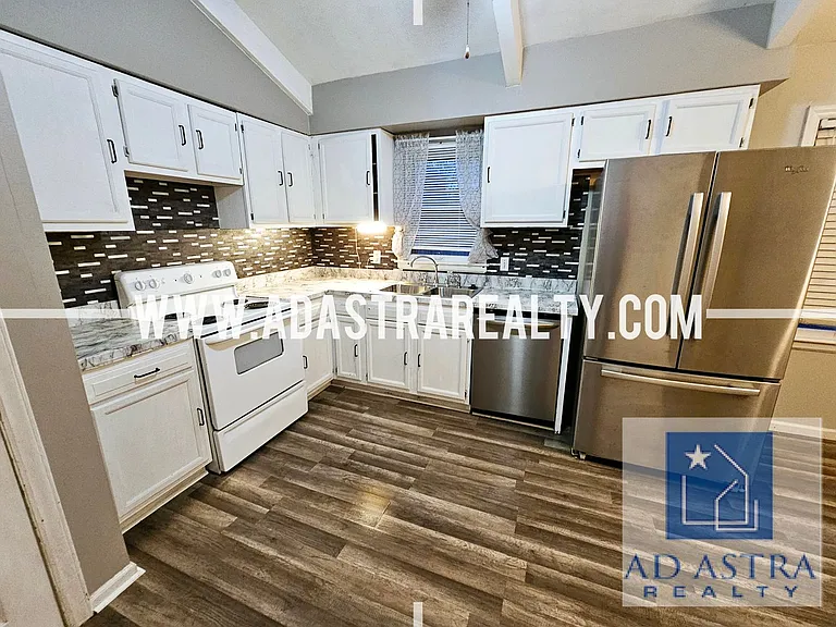7211 N Avalon St — Photo 10