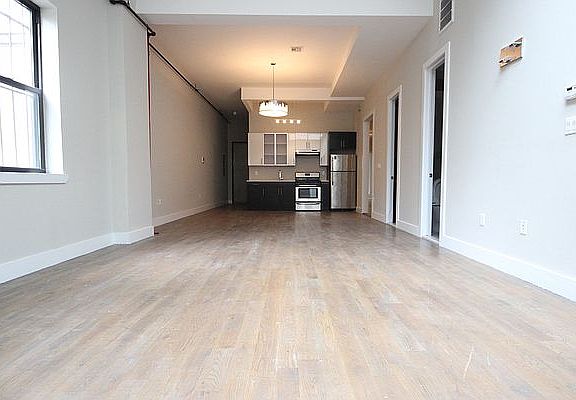 2nd image of 270 Jefferson St APT 1L