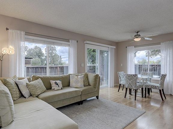 4th image of 3045 Mauna Loa Ct