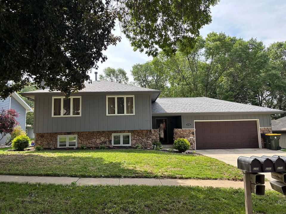 1st image of 6104 Pine View Dr