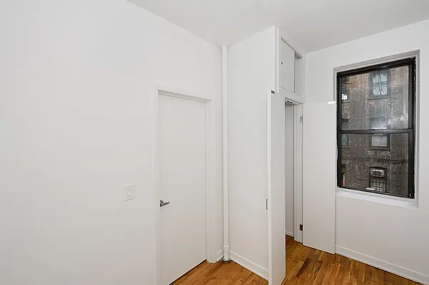 Rented by Aether Property Group | media 20