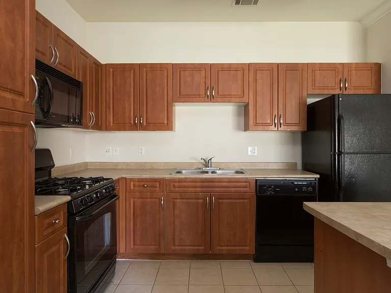 Classic kitchen with ceramic tile