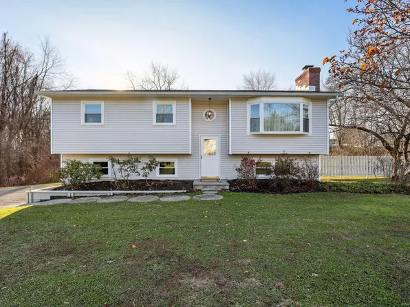56 Barnum Road, New Fairfield, CT 06812