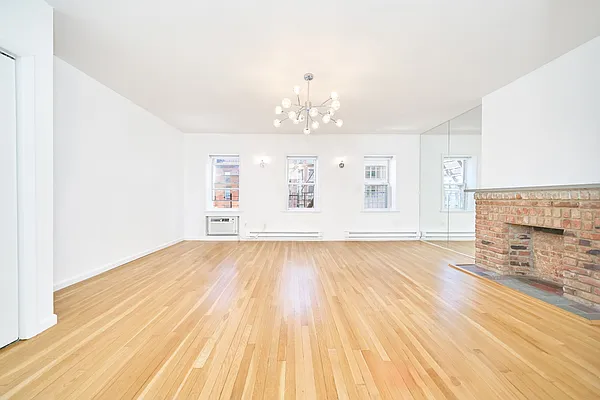 Rented by Living New York | media 11