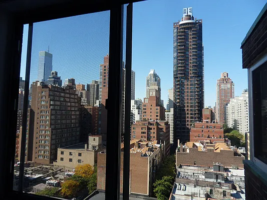 Rented by Stonehenge NYC LLC | media 6