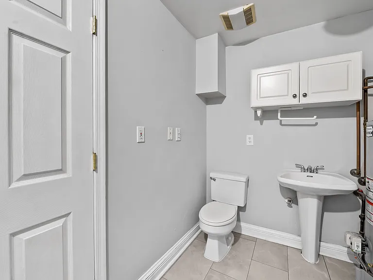 1207 Battery Ave — Photo 15