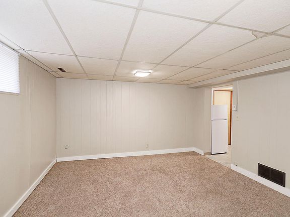 3rd image of 3426 Starr St #1X1