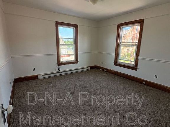 5th image of 118 S Courtland St #202