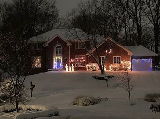 9838 Gulfstream Ct, Fishers, IN 46037